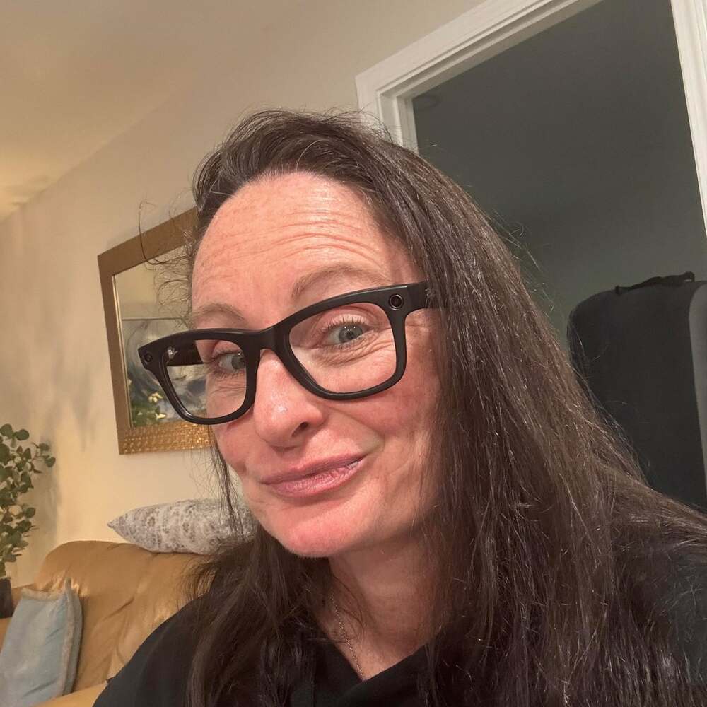 Meet your Posher, Christine